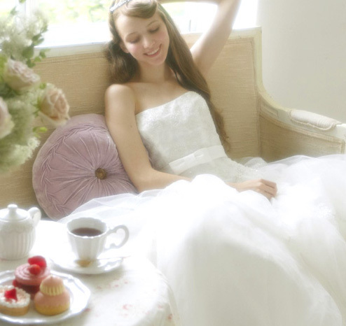 Fulfill Your Dream: Choosing a Unique Wedding Dress at Felice Vita♡にて紹介している画像