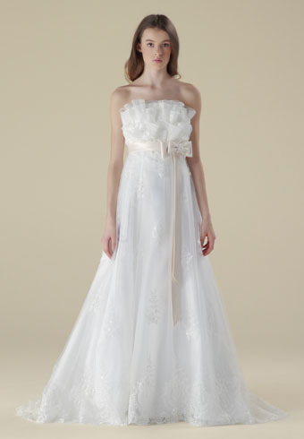 Fulfill Your Dream: Choosing a Unique Wedding Dress at Felice Vita♡にて紹介している画像
