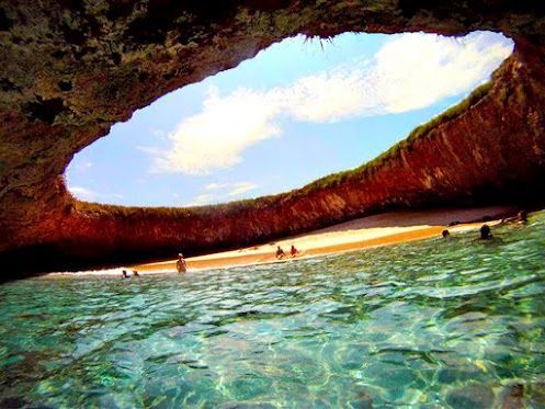 Recommended for Travel-Loving Couples: 6 Breathtaking Caves Around the World for Your Honeymoon!にて紹介している画像
