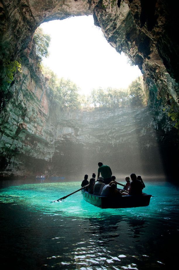 Recommended for Travel-Loving Couples: 6 Breathtaking Caves Around the World for Your Honeymoon!にて紹介している画像