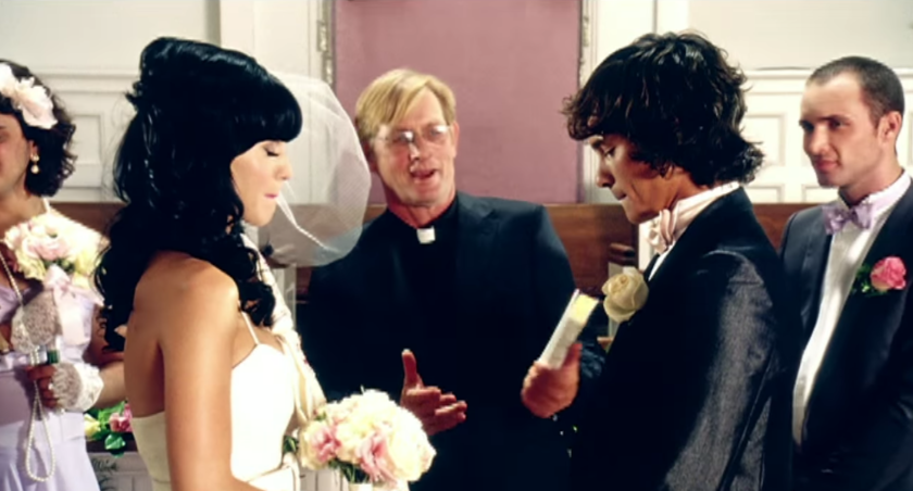 ケイティ・ペリー演じるweddingムービー＊『Hot N Cold』の楽曲PVが可愛い♡にて紹介している画像
