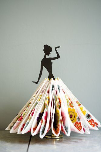 Stylish Brands to Buy Special Occasion Paper Napkins ♡にて紹介している画像