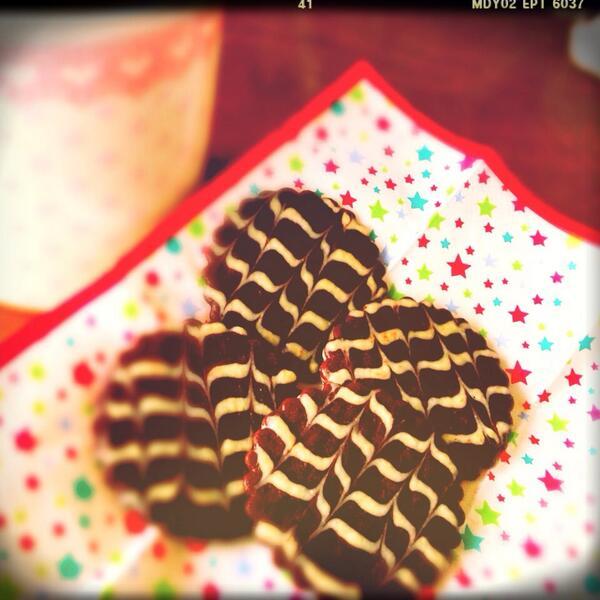 Stylish Brands to Buy Special Occasion Paper Napkins ♡にて紹介している画像