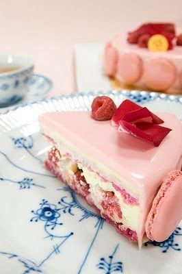 Delicate and Beautiful ♡ Fall in Love with Pierre Hermé's Sweets ♡にて紹介している画像