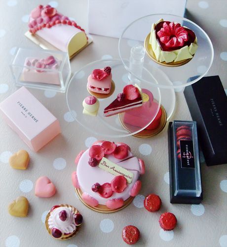 Delicate and Beautiful ♡ Fall in Love with Pierre Hermé's Sweets ♡にて紹介している画像