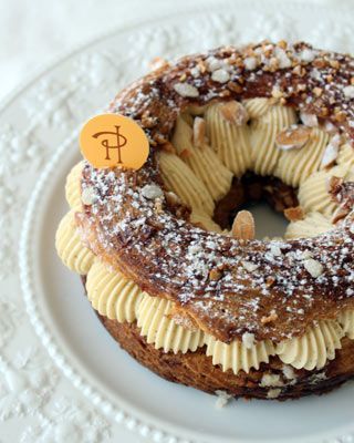 Delicate and Beautiful ♡ Fall in Love with Pierre Hermé's Sweets ♡にて紹介している画像