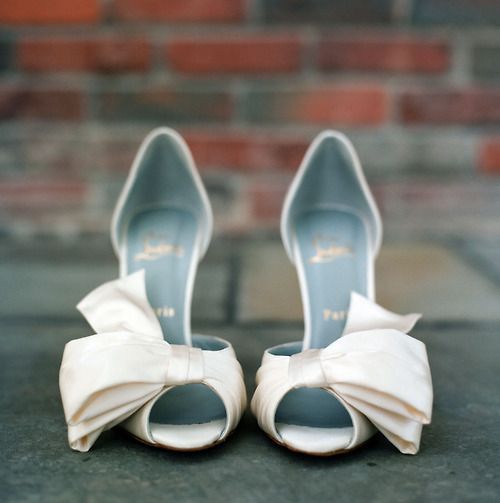 セクシーな魅力♡ルブタンの靴で最高に美しい極上シルエットを手に入れる！にて紹介している画像