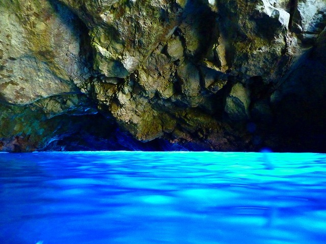 Recommended for Travel-Loving Couples: 6 Breathtaking Caves Around the World for Your Honeymoon!にて紹介している画像