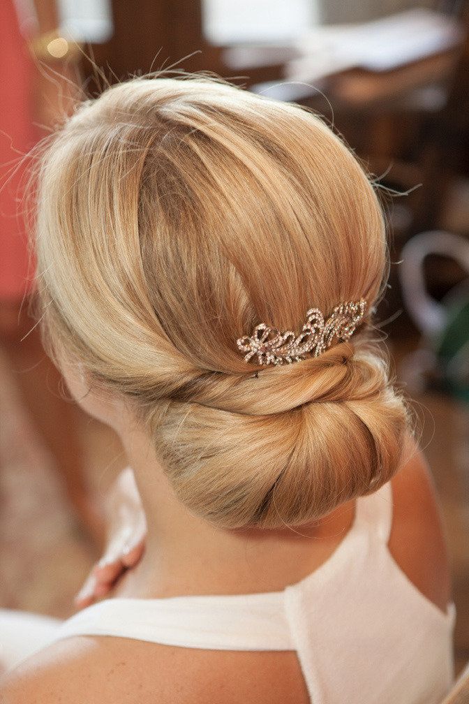 Cute and Glamorous Updo Hairstyles Lookbook ♡にて紹介している画像