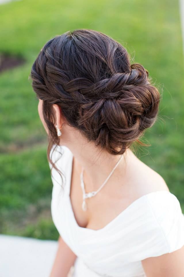 Cute and Glamorous Updo Hairstyles Lookbook ♡にて紹介している画像