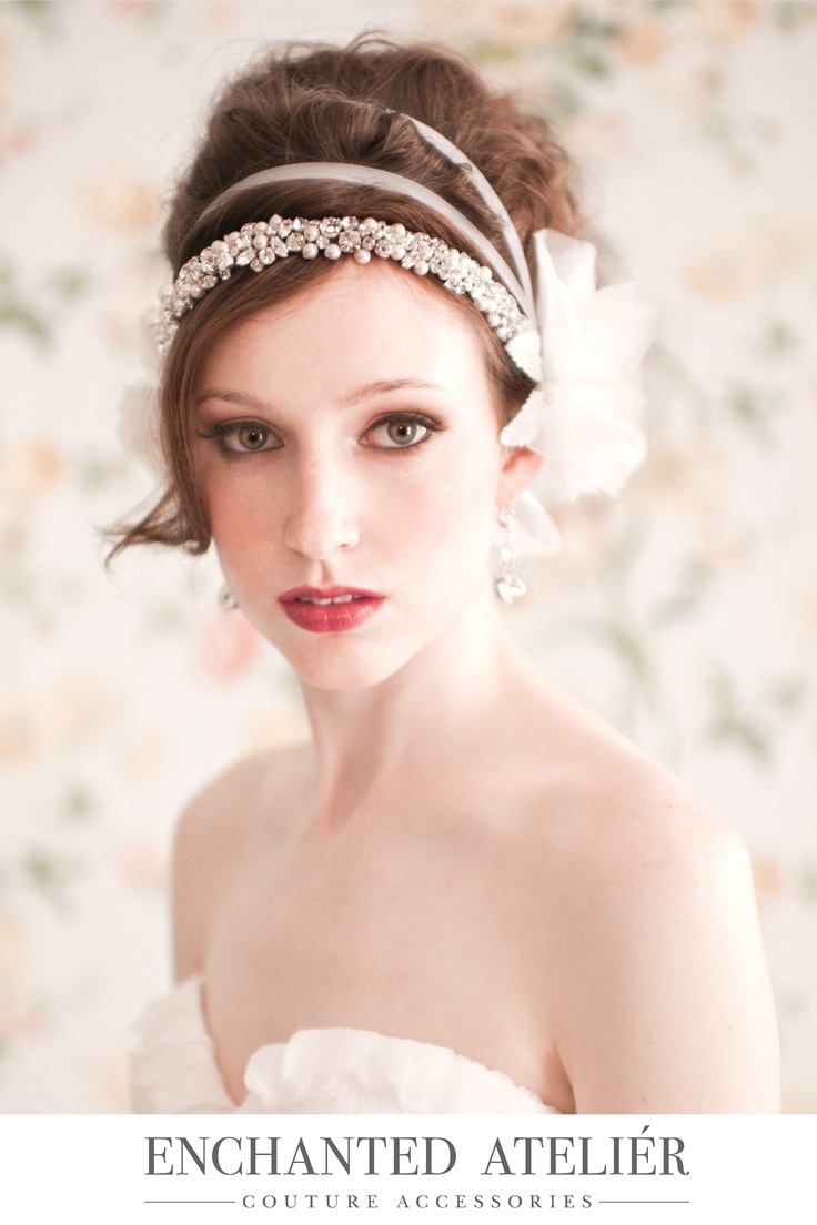 あなたに似合うのはどーーーれだ？？〔ティアラやヘッドピース〕花嫁ヘアの髪飾りまとめ＊にて紹介している画像