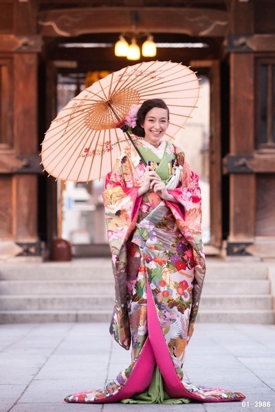 June bride必見♡わくわく楽しい雨の日ウェディングのポイント♩にて紹介している画像