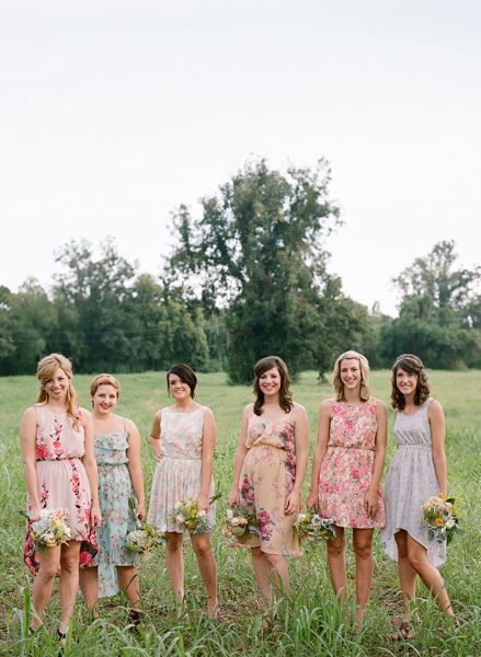 さらっとカジュアルな雰囲気が可愛い♡カジュアルwedding dressをあつめました♡にて紹介している画像