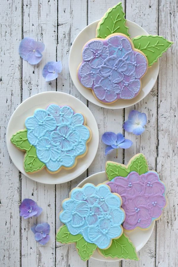 Don't Let the Rainy Season Get You Down! How About a Wedding Featuring Hydrangeas as the Main Flower?にて紹介している画像
