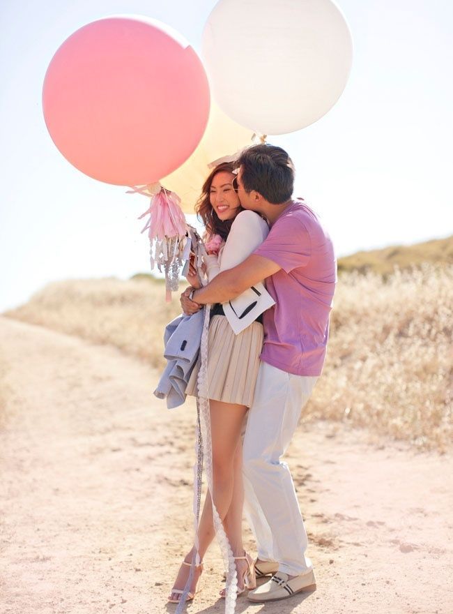 The Next Trend: Adorable Wedding Themes with Fringe Balloons ♡にて紹介している画像