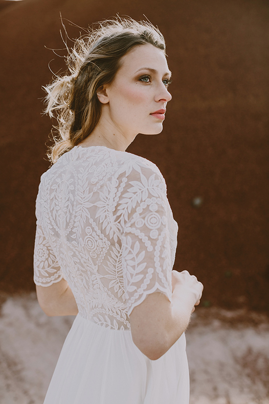 Not Yet Released in Japan! Obsessed with Elizabeth Dye's Wedding Dresses from Portland ♡にて紹介している画像