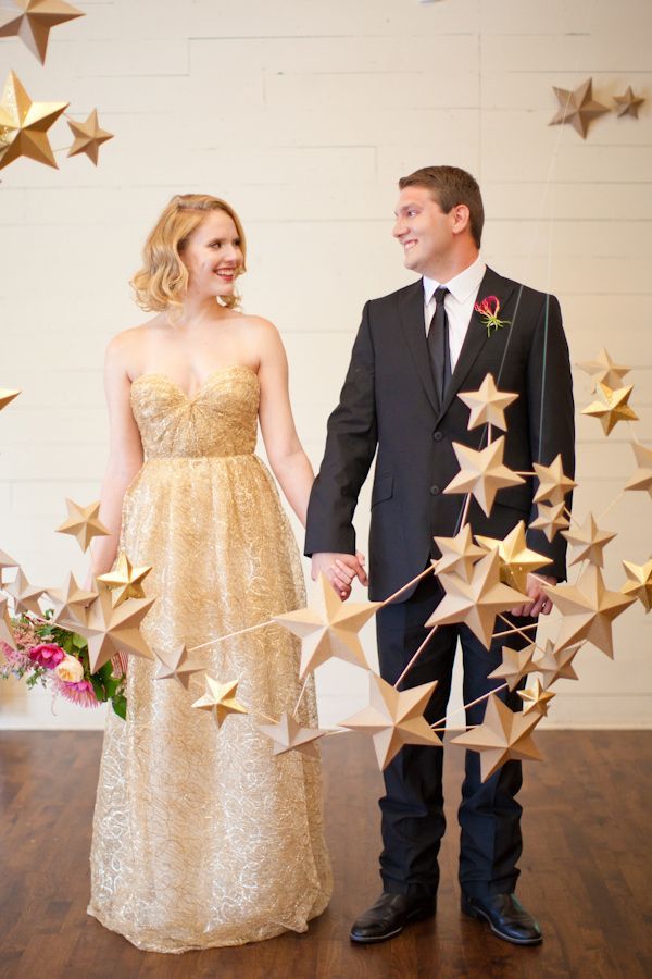 A Romantic Wedding Under the Starry Sky: A Princess-Themed Celebration with Stars 🌟にて紹介している画像