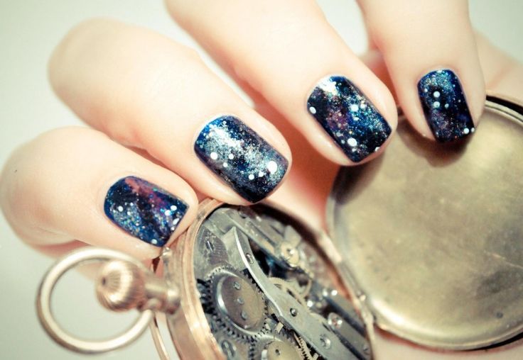 幻想的な宇宙がテーマ♡ギャラクシーウエディングを挙げたい！にて紹介している画像