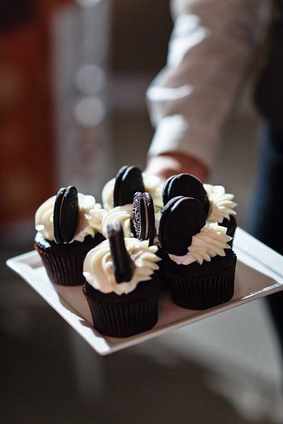 Classic Nostalgic Cookies! Wedding Cake Made with 'Oreo' ♡にて紹介している画像