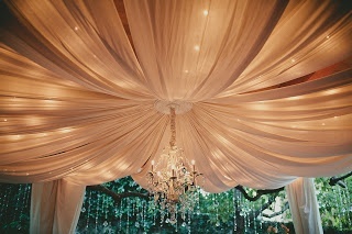 夢みたいに可愛い♡『メリーゴーランド』がテーマの結婚式！にて紹介している画像