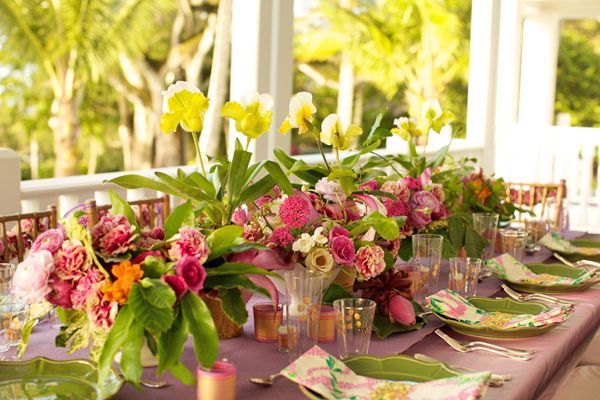 7 Enchanting Reasons to Dream of a Beach Wedding ♡にて紹介している画像