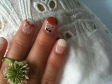 Exciting and Heart-Pounding Design: Bridal Nails at Nail Salon 'LIM' ♡⭐︎にて紹介している画像