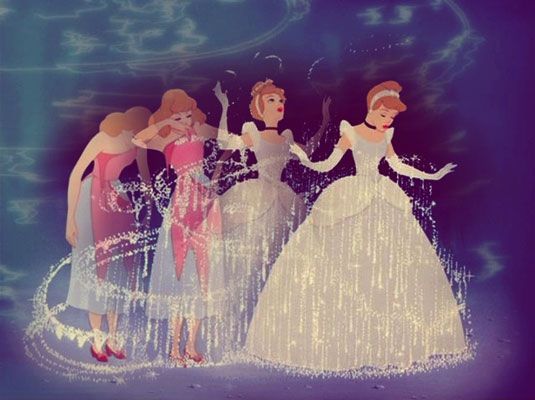 One Day Only: A Dreamy Tea Party Inspired by "Cinderella" ✨にて紹介している画像