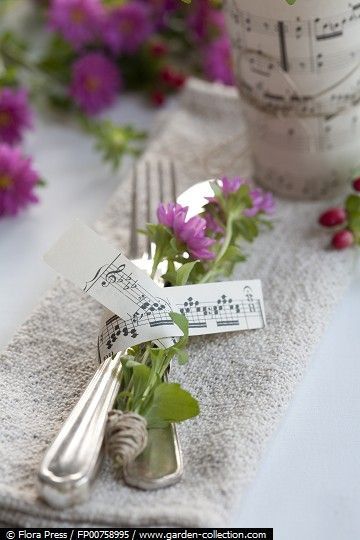 Charming Wedding Ideas Inspired by Sheet Music for Cute Music Lovers♡にて紹介している画像