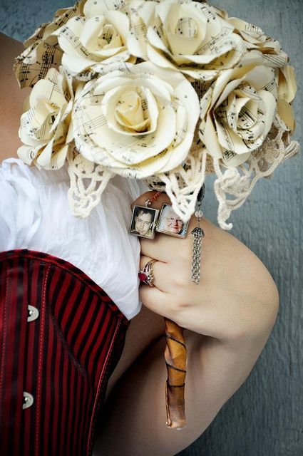 Charming Wedding Ideas Inspired by Sheet Music for Cute Music Lovers♡にて紹介している画像