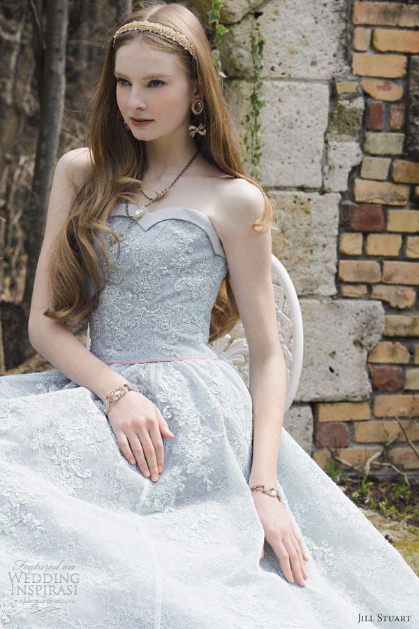 If You're Getting Married, Choose Jill's Dress! Heart-Captivating Cute Designs for Every Bride!にて紹介している画像