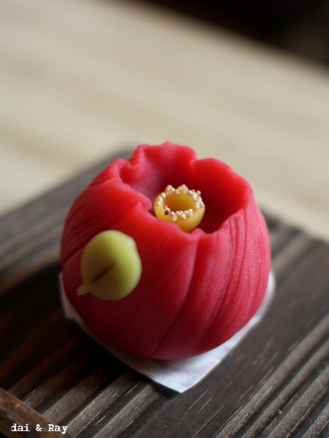 Artistry in Tradition: Exquisite and Adorable Handcrafted Wagashiにて紹介している画像