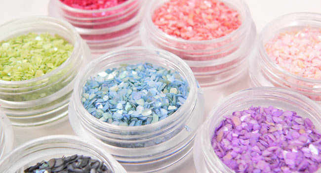 Captivated by Self-Designed "Shell Nails" that Capture Summer in a Bottle!にて紹介している画像