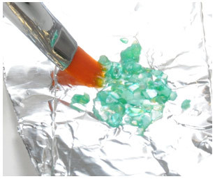 Captivated by Self-Designed "Shell Nails" that Capture Summer in a Bottle!にて紹介している画像