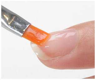 Captivated by Self-Designed "Shell Nails" that Capture Summer in a Bottle!にて紹介している画像