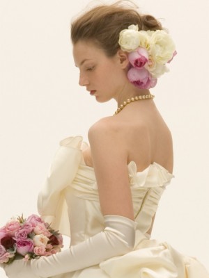The Little-Known Brand *Ar.YUKIKO* Presents 100% Silk Wedding Dresses♡にて紹介している画像