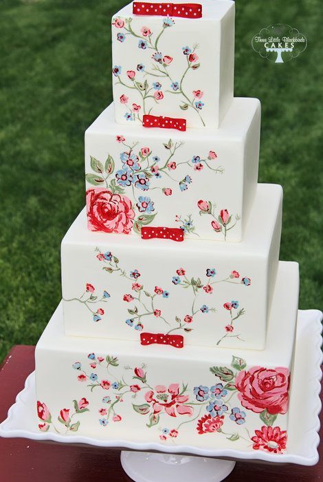 Stylish Wedding Cake with Paint Art: Original Designs Just as You Imagined!にて紹介している画像