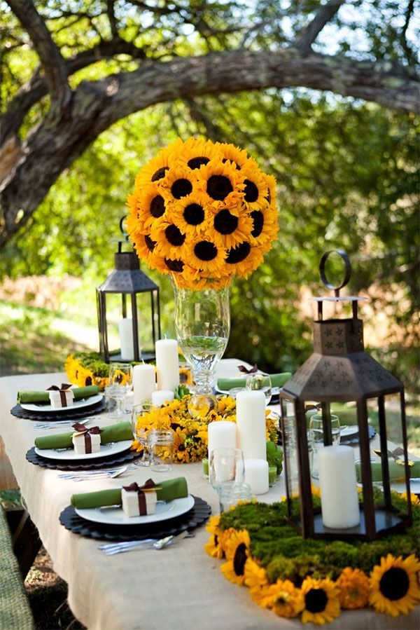 "I Want to Have a Bright and Cheerful Wedding Theme with Sunflowers This Summer"にて紹介している画像