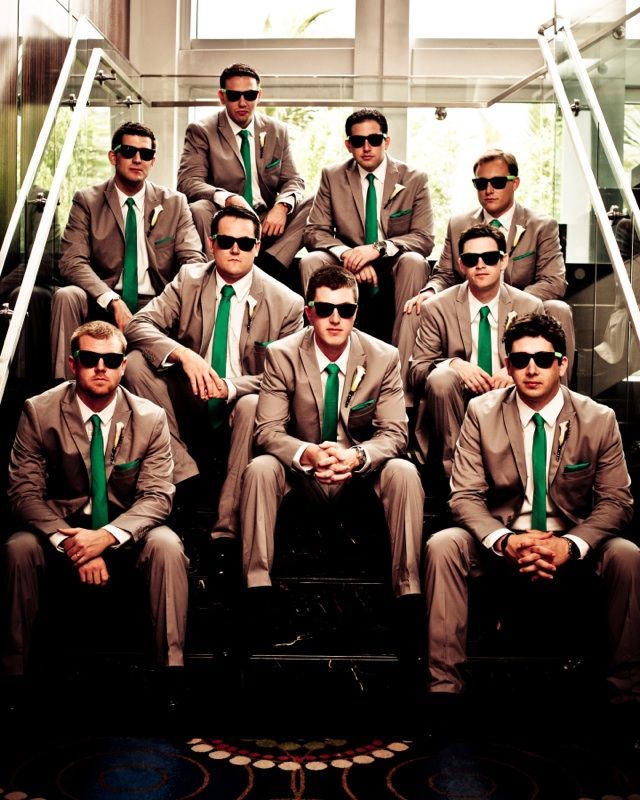 Fashionable Style♡ "Wedding Dress + Sunglasses" is Super Cool!*にて紹介している画像