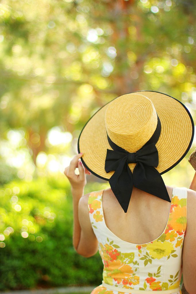 レトロな感じがたまらない♡ゲストドレスはヴィンテージドレスがポップで可愛い*にて紹介している画像