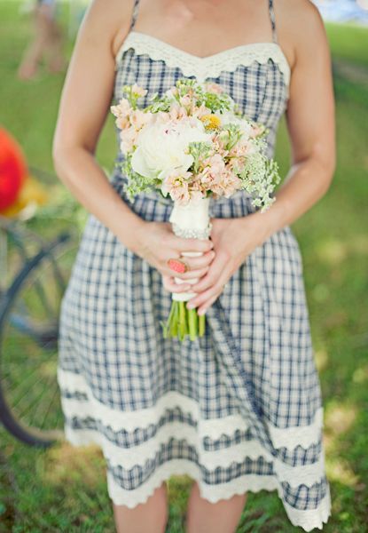 レトロな感じがたまらない♡ゲストドレスはヴィンテージドレスがポップで可愛い*にて紹介している画像