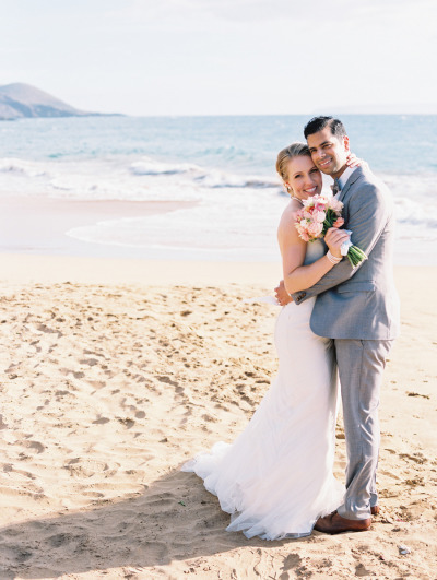 Beautiful White Beach: A Glimpse into a Wedding on Maui Island♡にて紹介している画像