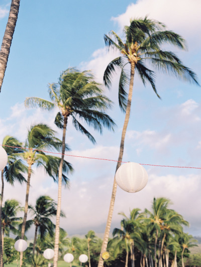 Beautiful White Beach: A Glimpse into a Wedding on Maui Island♡にて紹介している画像