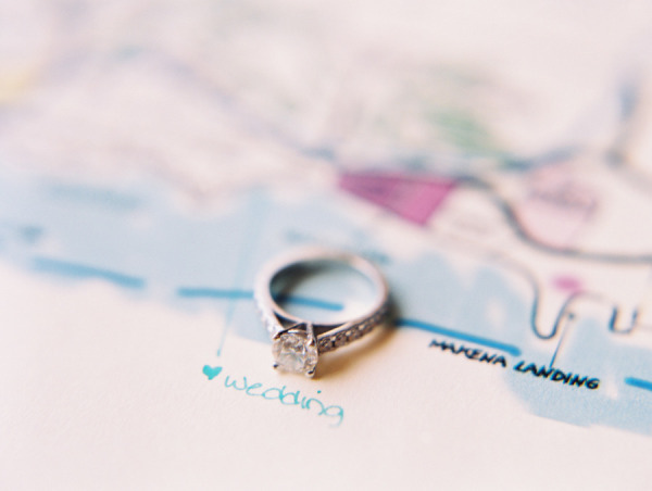 Beautiful White Beach: A Glimpse into a Wedding on Maui Island♡にて紹介している画像