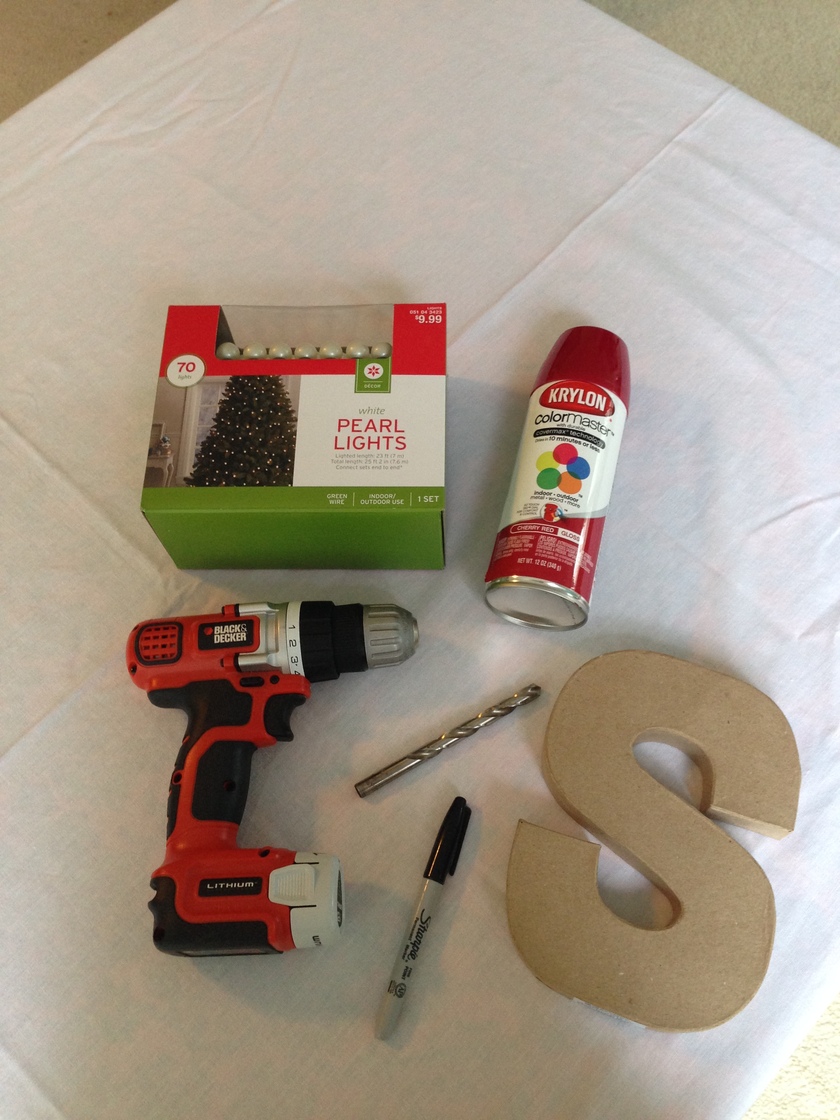 "DIY Methods and Uses of Marquee Lights for an Overseas Wedding Vibe!"にて紹介している画像