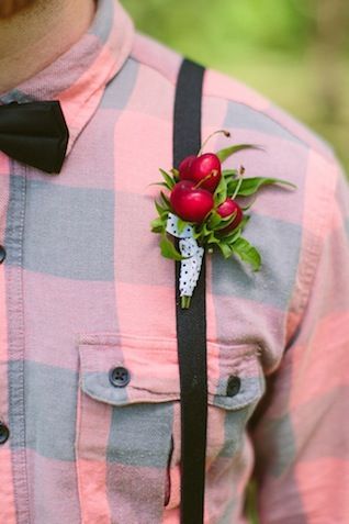 "One Unity ♡ A Cherry Red-Themed Wedding for Two"にて紹介している画像