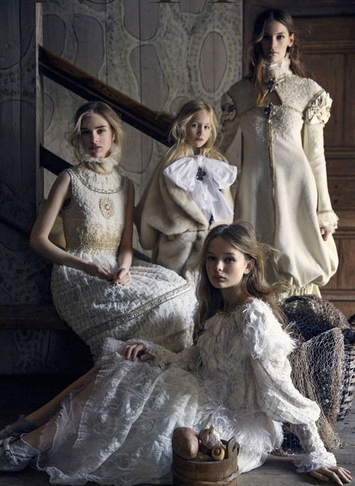 Eternal Dreams: 5 Stunning High-End Wedding Dresses You'll Adore!にて紹介している画像