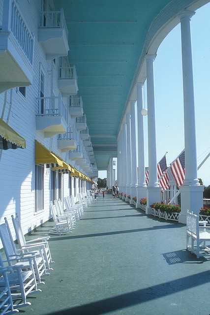 タクシー代わりに馬車が走る島！ミシガン州マキノアイランドに行ってみたい♡にて紹介している画像