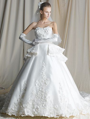 Eternal Bride Style: 3 Adorable Wedding Dress Brands with Princess Line Designs♡にて紹介している画像