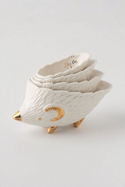 "Charming Kitchenware from Anthropologie for Newlyweds and Gifts: Too Cute to Resist!"にて紹介している画像