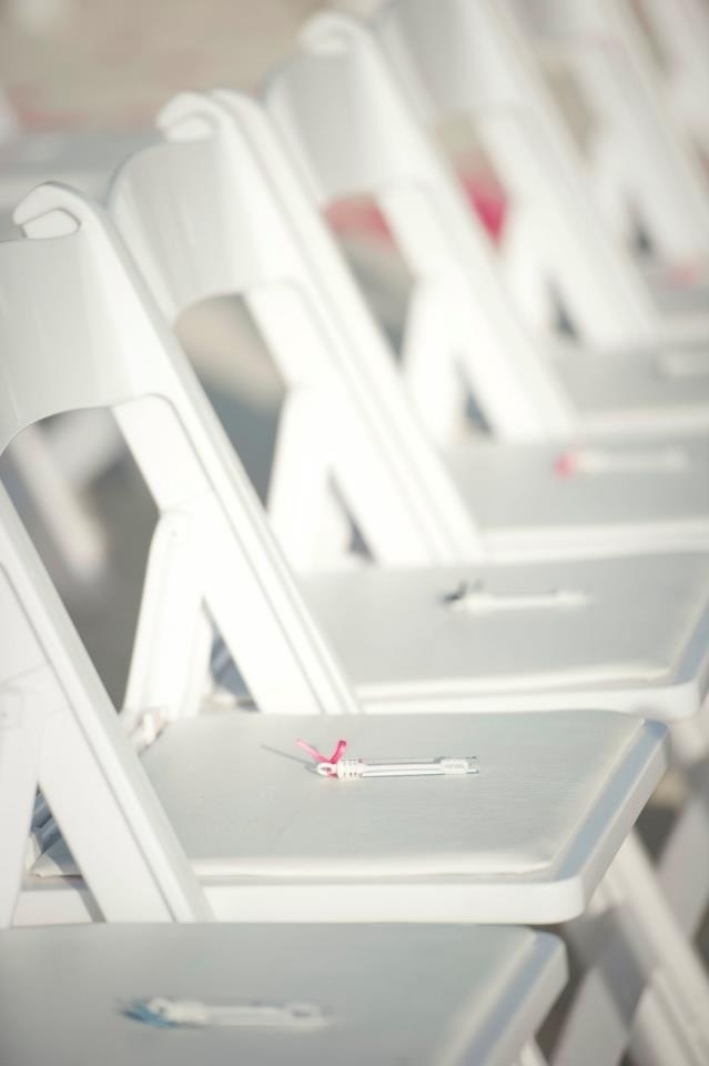 Cute Bubbles ♡ Ideas for Joyful Wedding Photos That Spark Happiness ♡にて紹介している画像